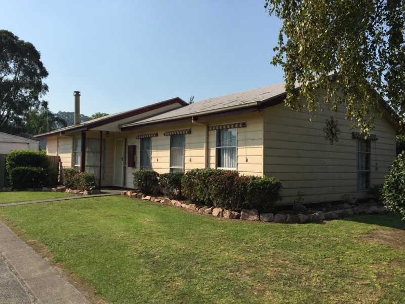 Foster VIC 3960