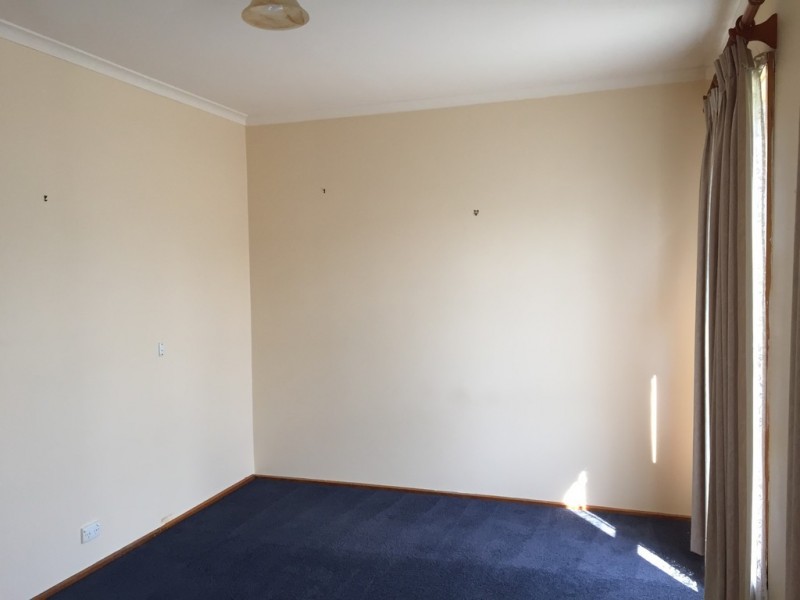 Foster VIC 3960