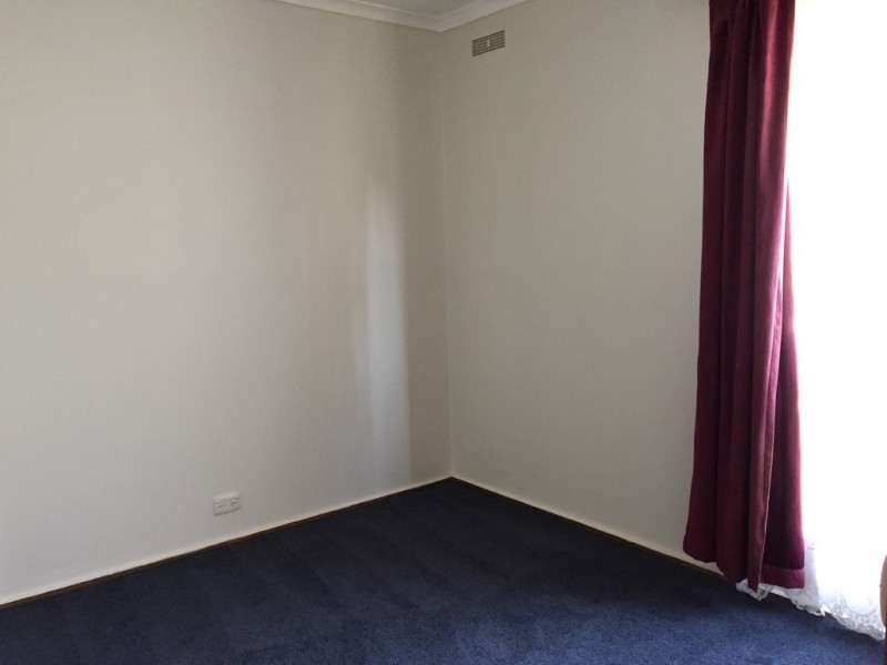 Foster VIC 3960