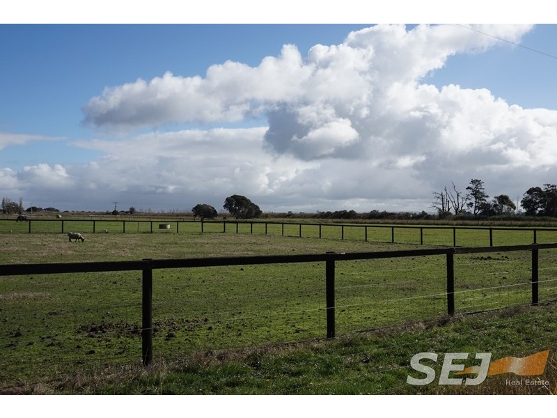 105 Taplins Road, Catani VIC 3981