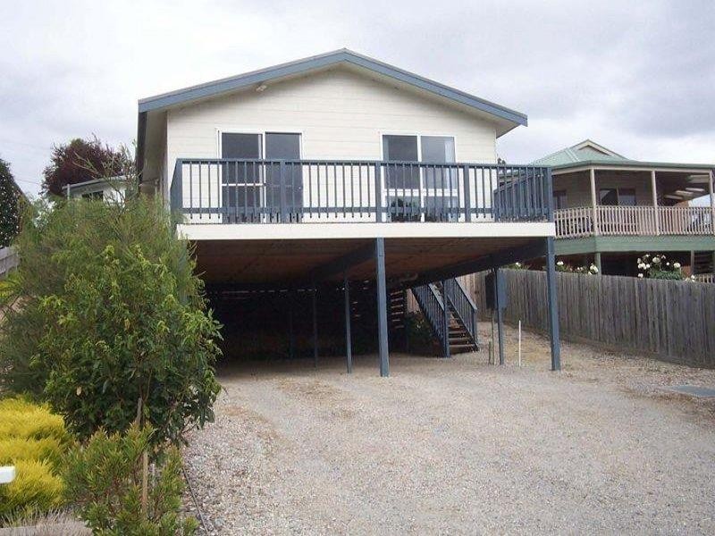 10a Toora Rd, Foster VIC 3960