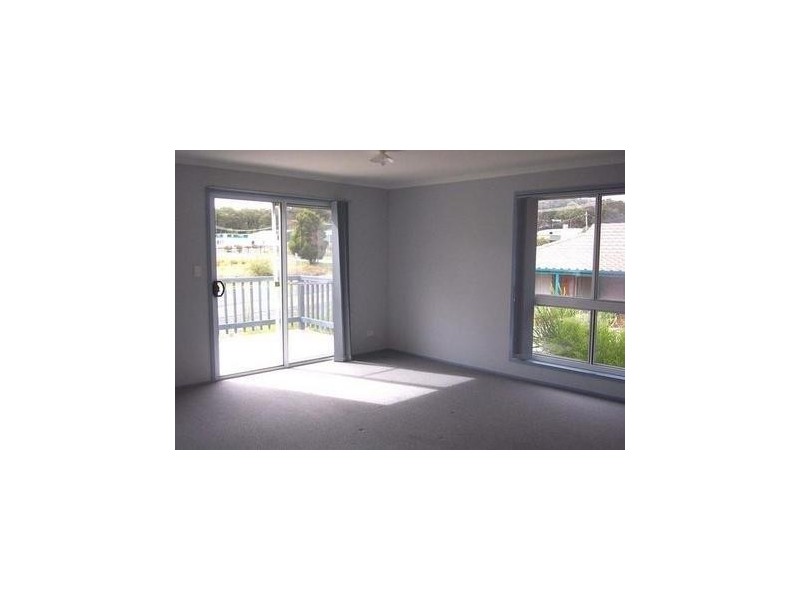 10a Toora Rd, Foster VIC 3960