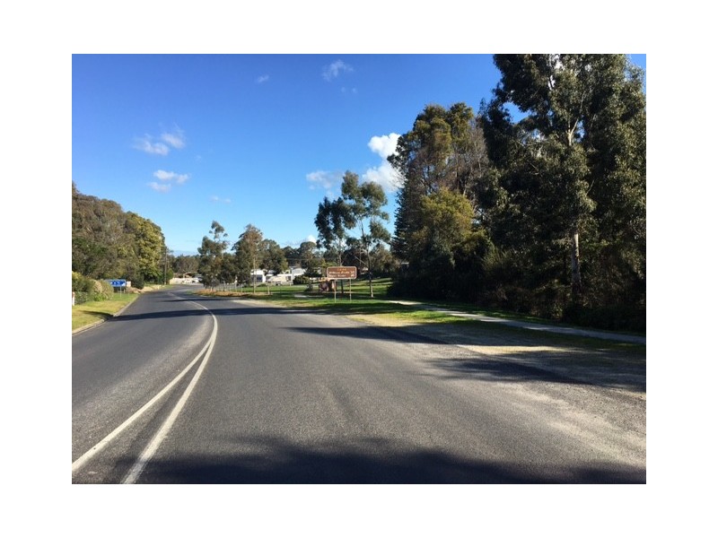 10a Toora Rd, Foster VIC 3960