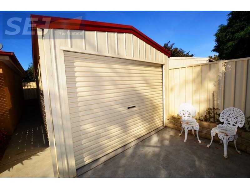 6 Carr Avenue, Leongatha VIC 3953