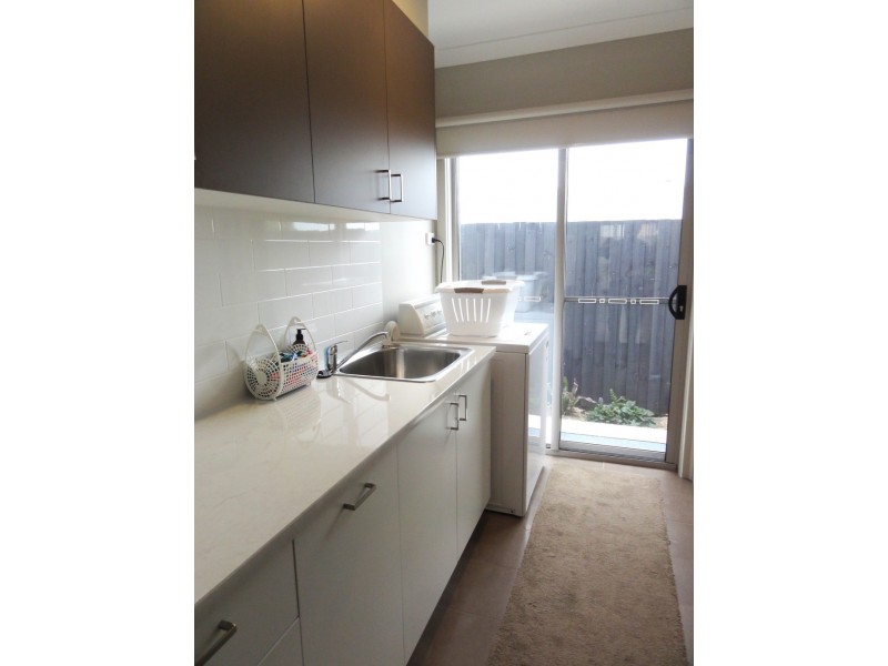 14 Blackwood Drive, Foster VIC 3960