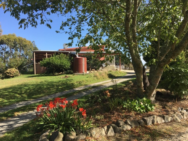 225 McCartins Rd, Foster VIC 3960