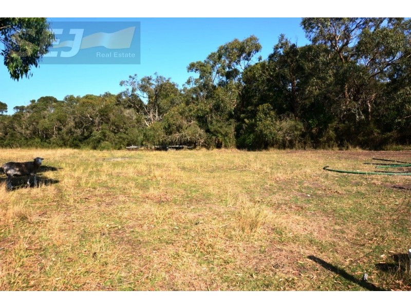 30 Fishers Rd, Tarwin Lower VIC 3956