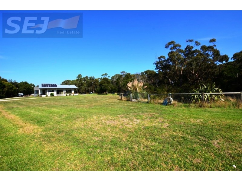 30 Fishers Rd, Tarwin Lower VIC 3956