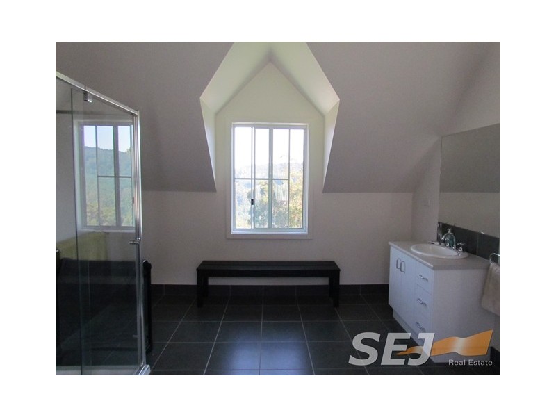 46 Dick Clark Lane, Jindivick VIC 3818