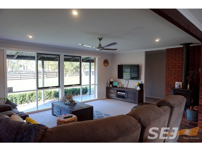 240 Lyons Road, Heath Hill VIC 3981