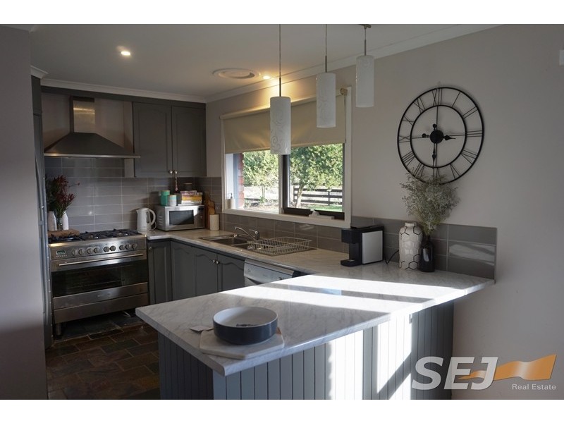 240 Lyons Road, Heath Hill VIC 3981