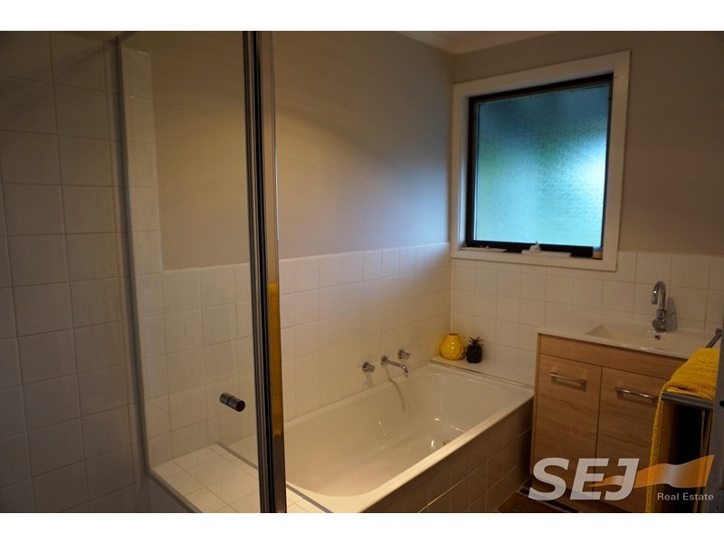 240 Lyons Road, Heath Hill VIC 3981