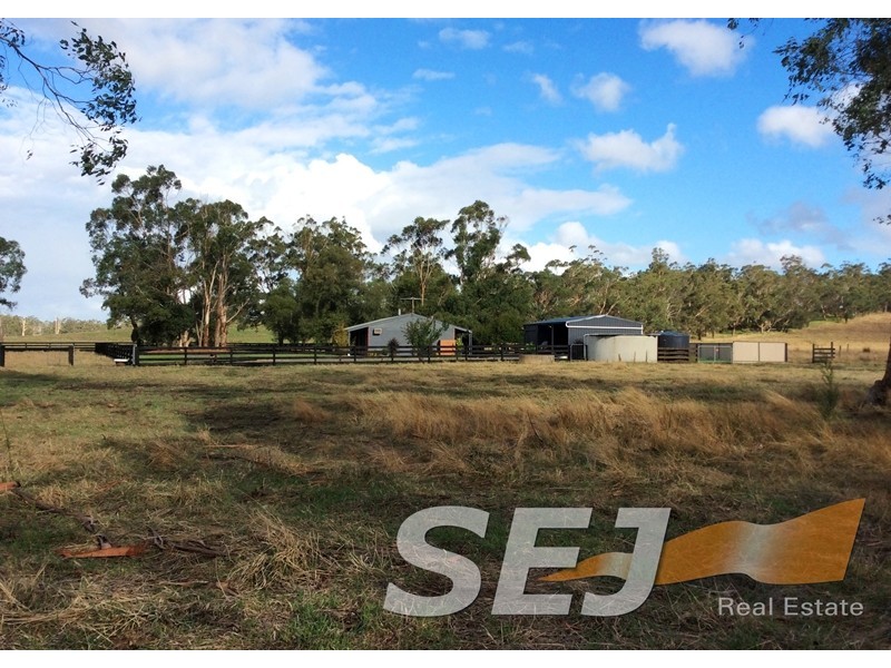 240 Lyons Road, Heath Hill VIC 3981