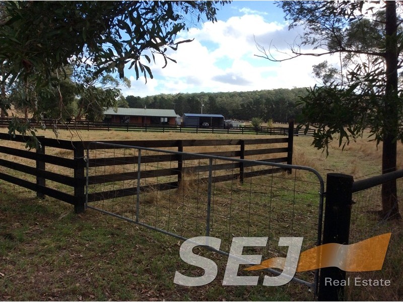 240 Lyons Road, Heath Hill VIC 3981