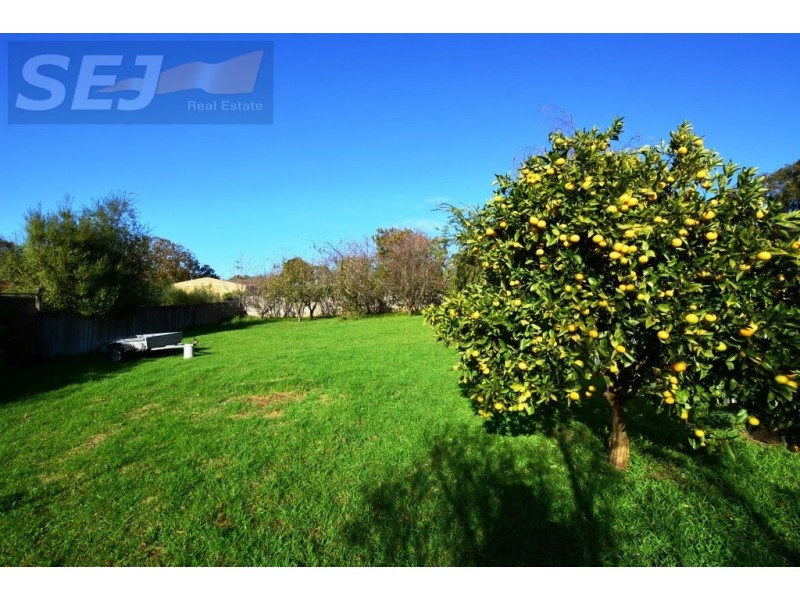 4 Railway Road, Mirboo North VIC 3871