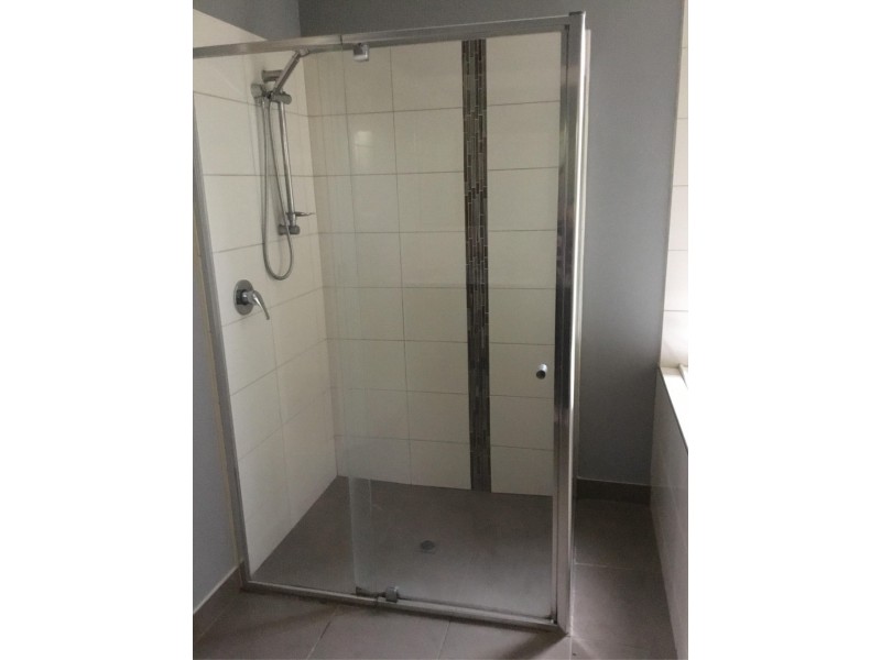 15 Norman Road, Drouin VIC 3818