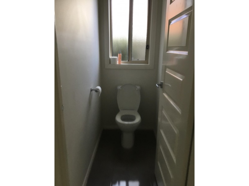 15 Norman Road, Drouin VIC 3818