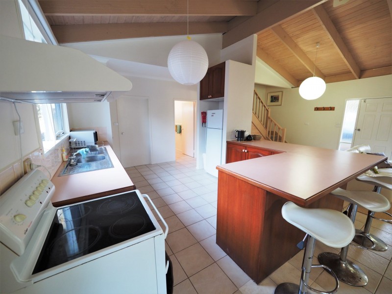 39 Ash Ave, Sandy Point VIC 3959