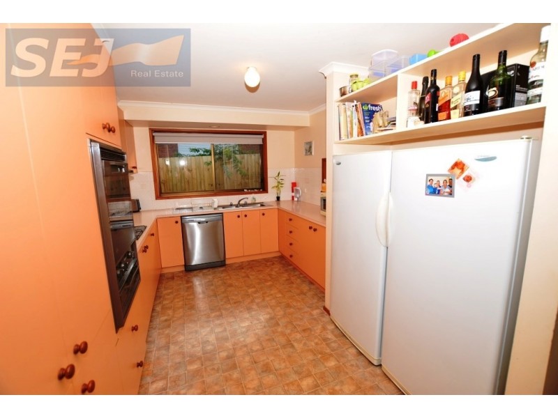 37 Callaway Cres., Leongatha VIC 3953