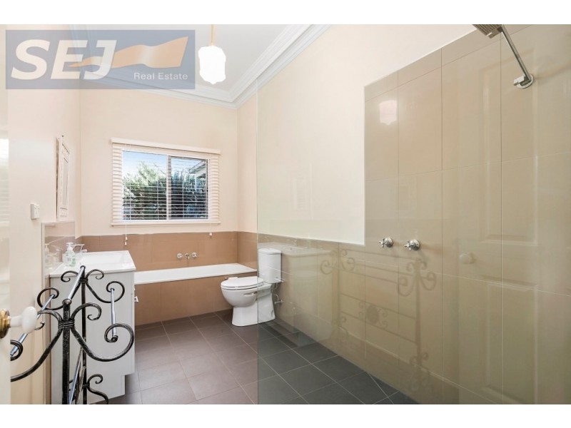 56 Chamberlain Drive, Leongatha VIC 3953