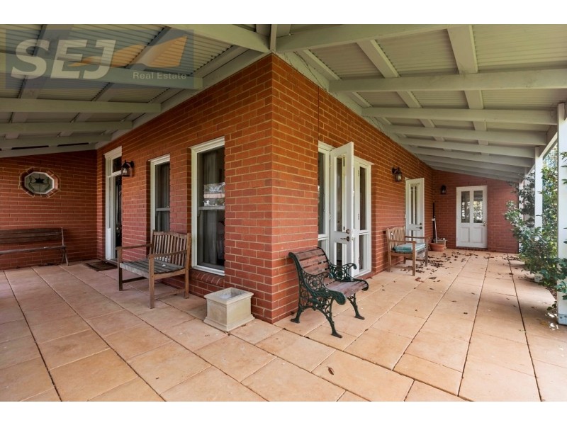 56 Chamberlain Drive, Leongatha VIC 3953