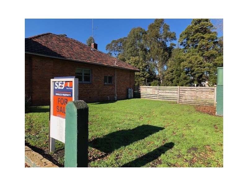 12 Main St, Foster VIC 3960
