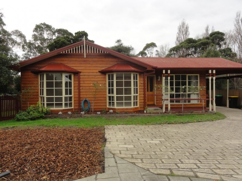 9 Pioneer St, Foster VIC 3960