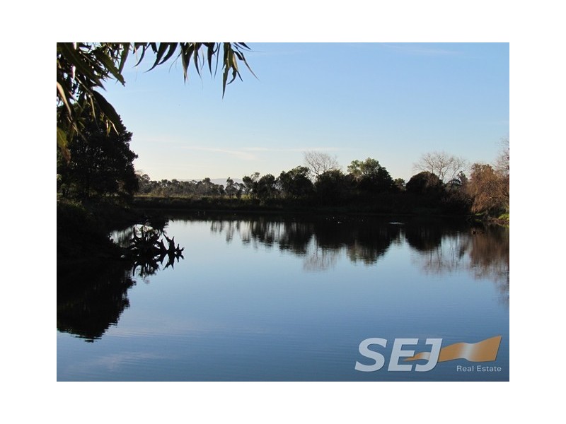 270 North Yannathan Road, Modella VIC 3816