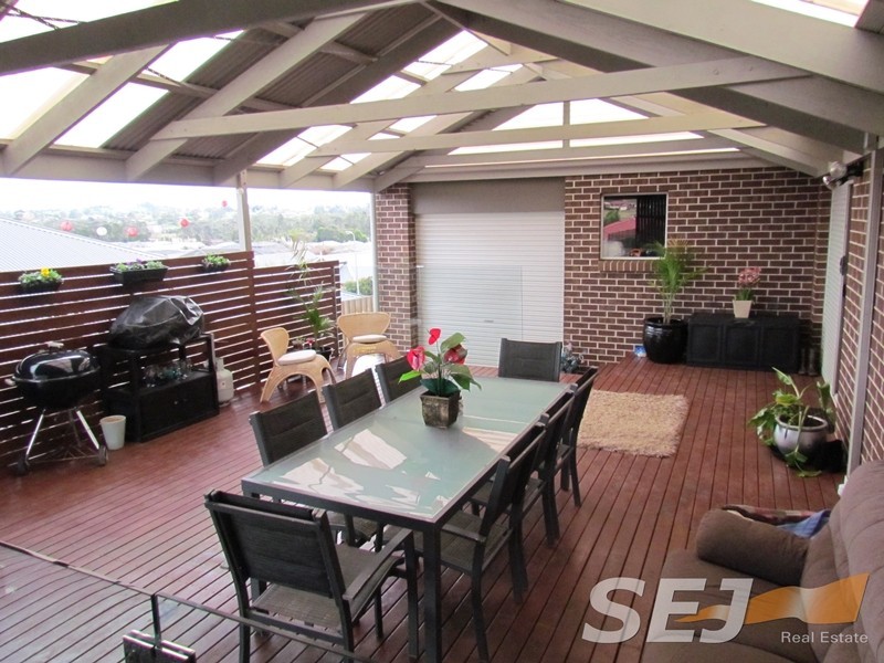 23 Shae Crescent, Drouin VIC 3818