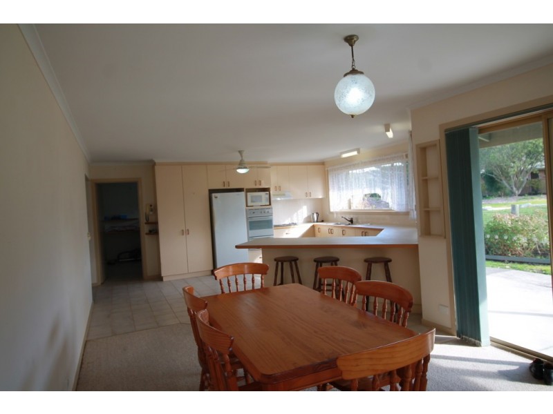 12 Hyland St, Foster VIC 3960