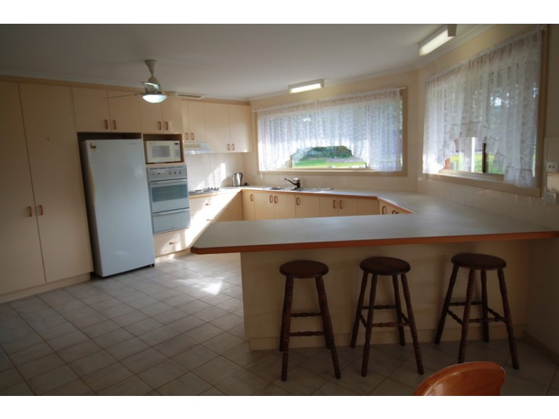 12 Hyland St, Foster VIC 3960