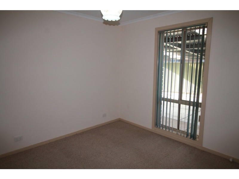 12 Hyland St, Foster VIC 3960