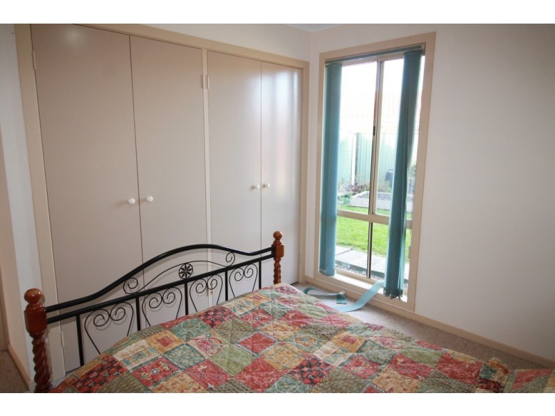 12 Hyland St, Foster VIC 3960