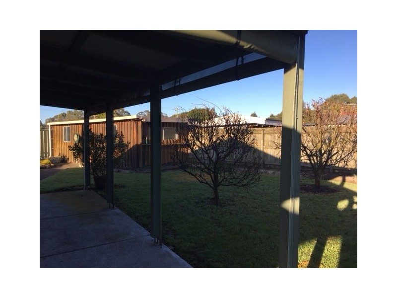 12 Hyland St, Foster VIC 3960