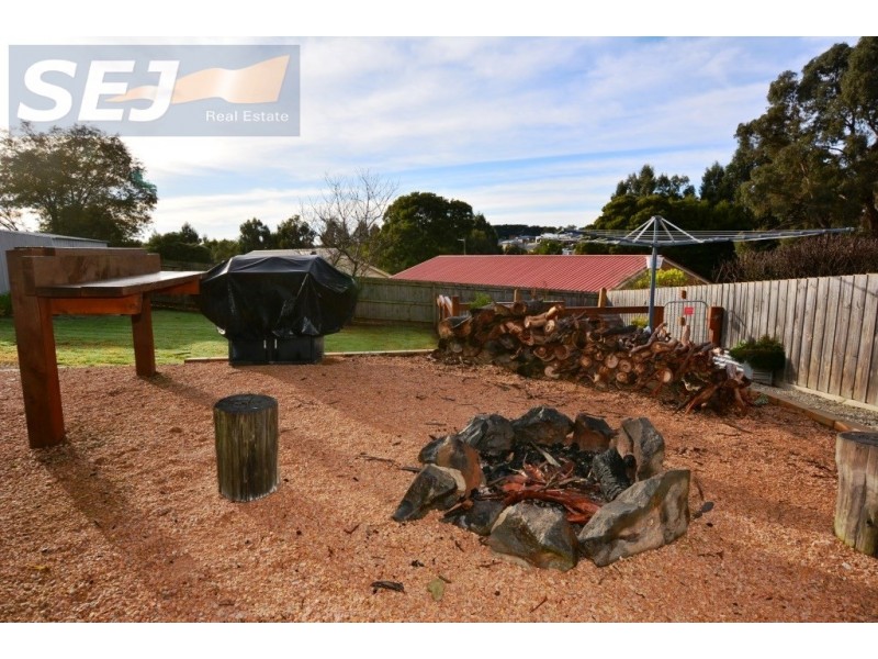 25 Callaway, Leongatha VIC 3953