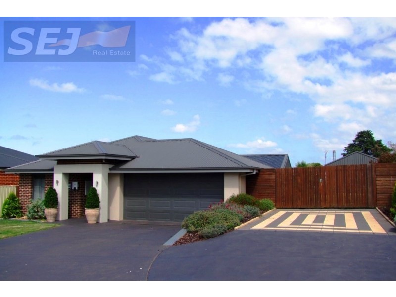 20 Arcadia Crescent, Leongatha VIC 3953