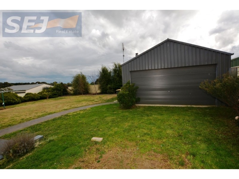 20 Arcadia Crescent, Leongatha VIC 3953