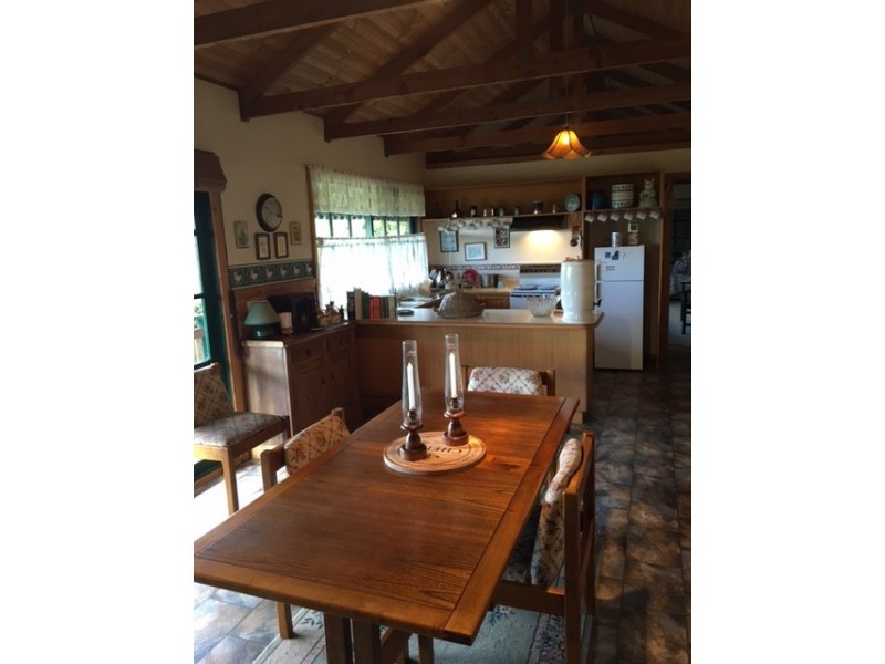 170 Meikle Rd, Fish Creek VIC 3959