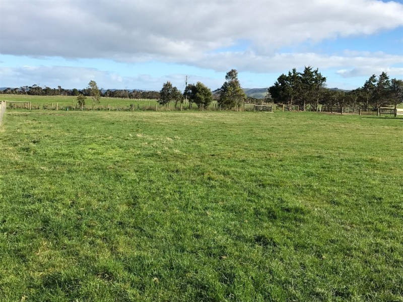 11 Wilkinsons Rd, Toora VIC 3962