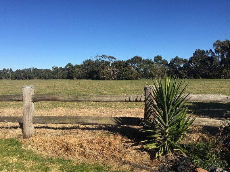 110 Station Road, Foster VIC 3960