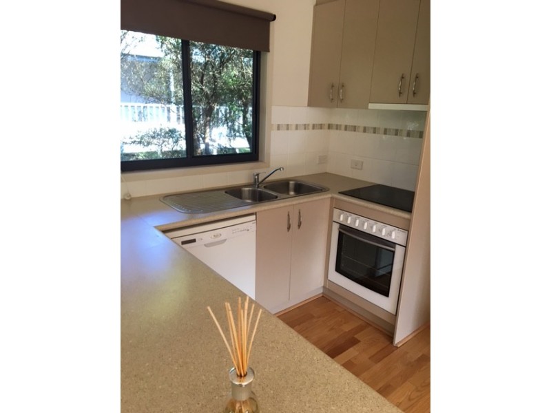 17 Seaview Drive, Walkerville VIC 3956