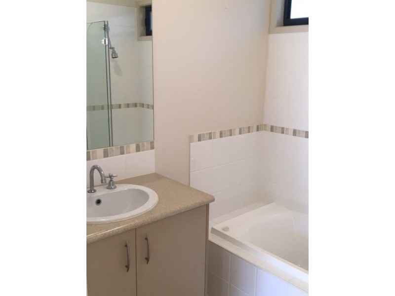 17 Seaview Drive, Walkerville VIC 3956