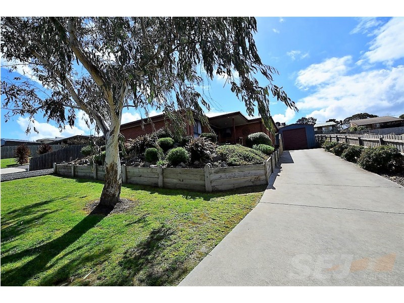 10 Silverback Place, Leongatha VIC 3953
