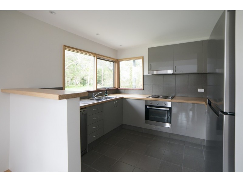 145 Acacia Rd, Walkerville VIC 3956