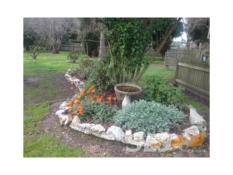 290 Sheehan Road, Hallora VIC 3818