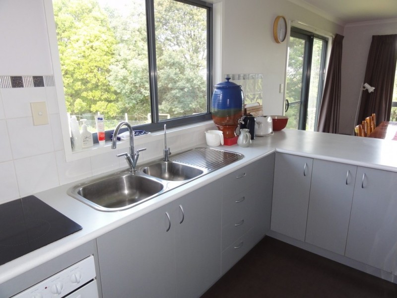 35 Johnsons Rd, Foster VIC 3960