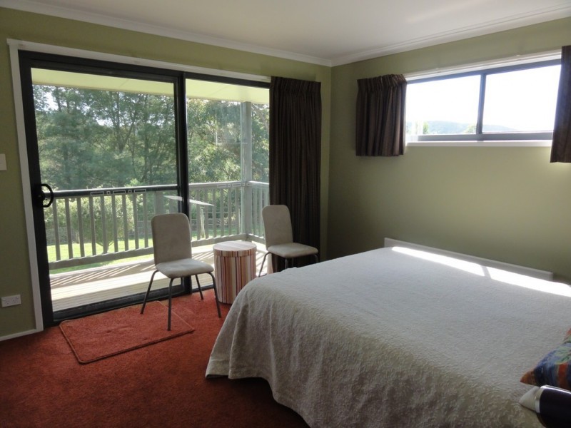 35 Johnsons Rd, Foster VIC 3960