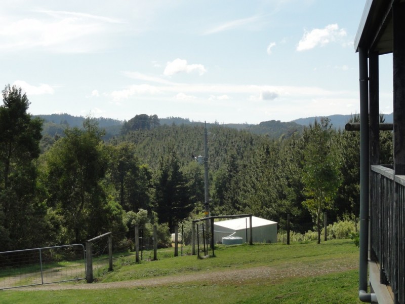 35 Johnsons Rd, Foster VIC 3960