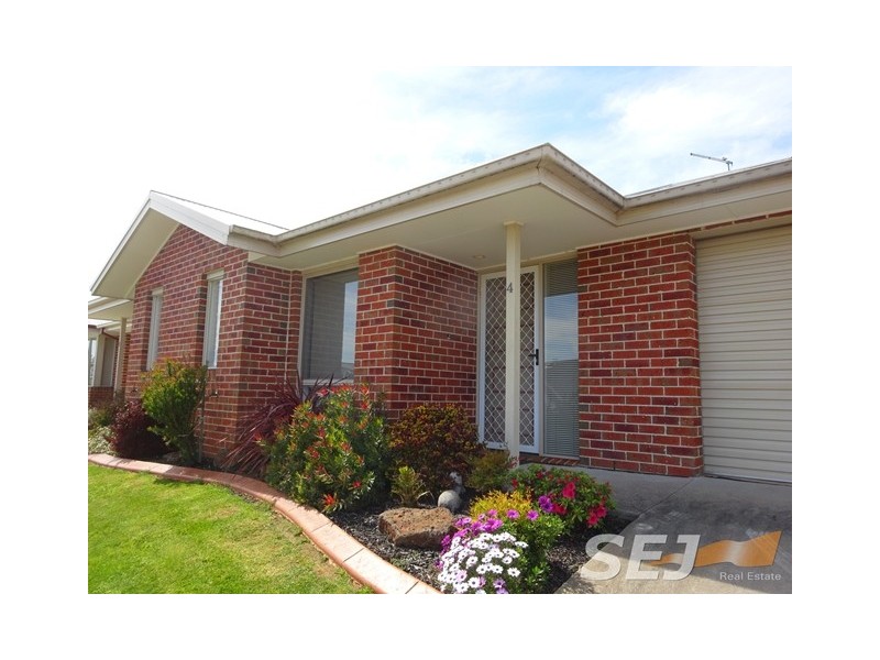 4/39 Steward Street, Warragul VIC 3820