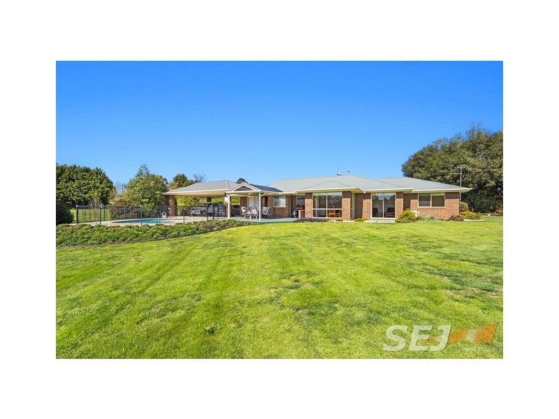 12 BELLA VISTA DRIVE, Warragul VIC 3820